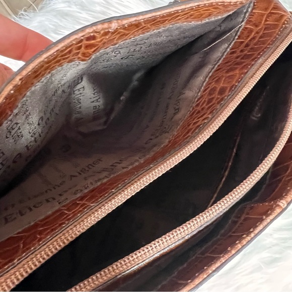 Etienne Aigner Brown Alligator Bag - Picture 15 of 15